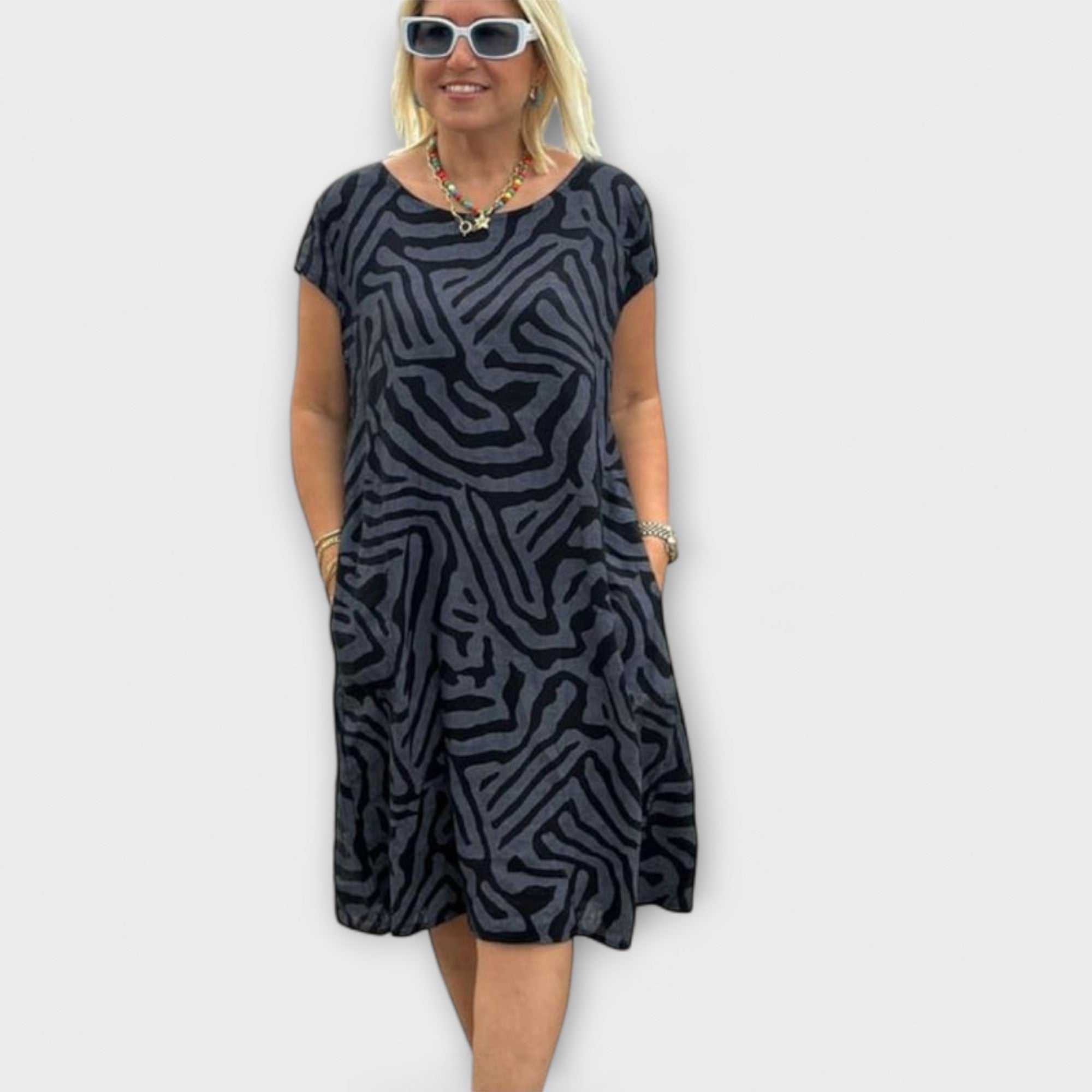 Nelia - Summer Dress with Beautiful Print